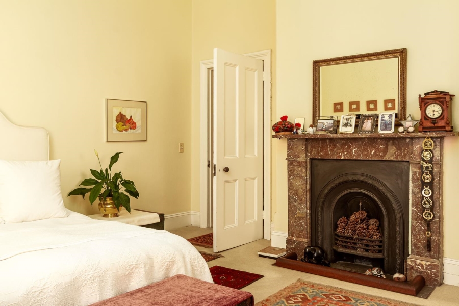 4 Bedroom Property for Sale in Bantry Bay Western Cape